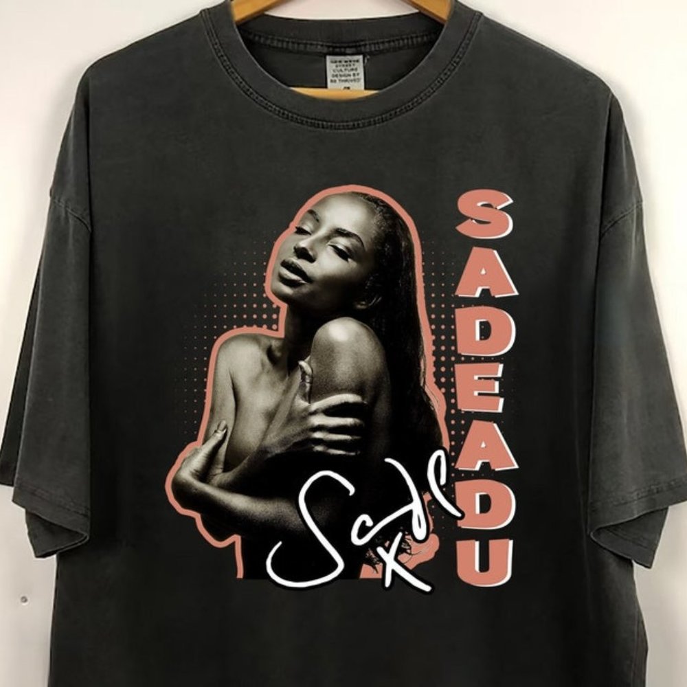 Sade Crewneck t Shirt, Sade Retro Vintage, Sade Tour t Shirt, Sade Concert Tshir